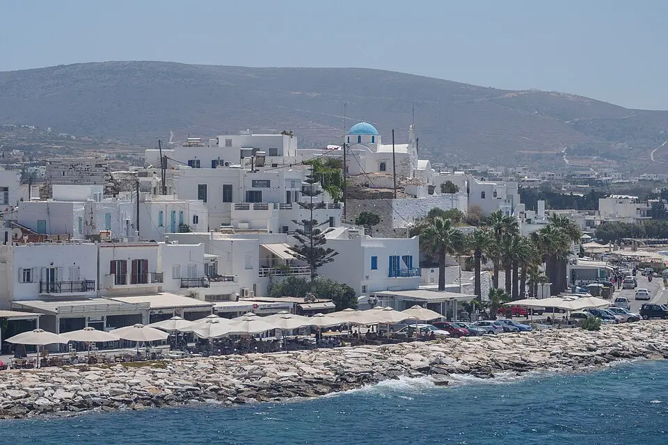 Κάστρο Παροικιάς