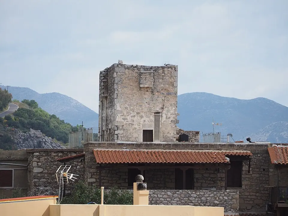 Πύργοι στην Κοκκάλα