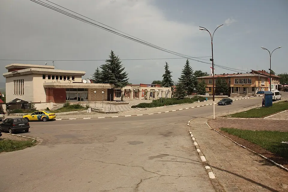Извор