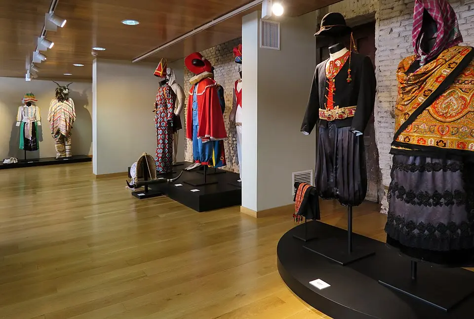 Museo de Artes y Tradiciones Populares