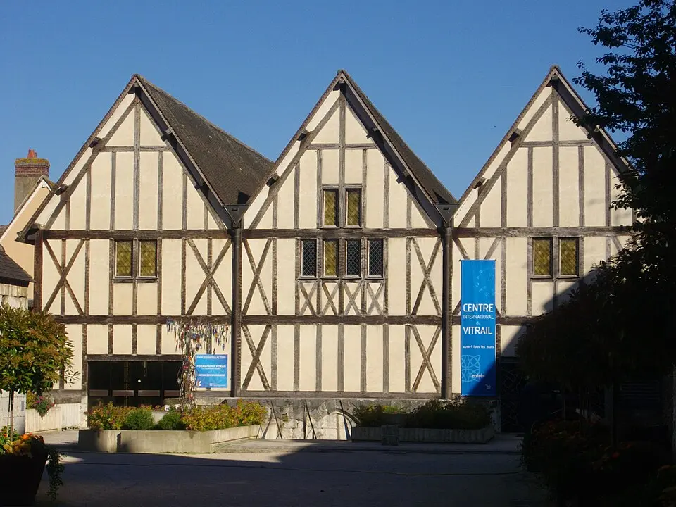 Centre international du Vitrail