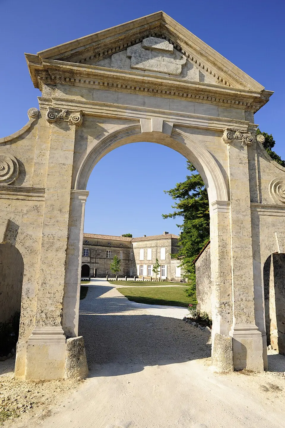 Château de Francs