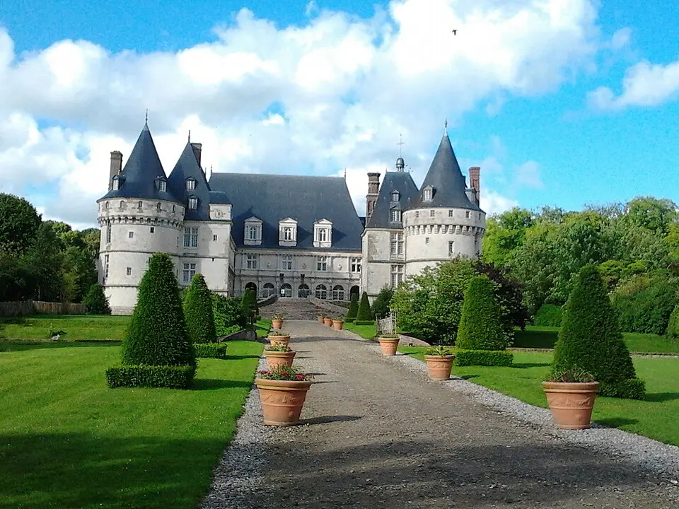 château de Mesnières
