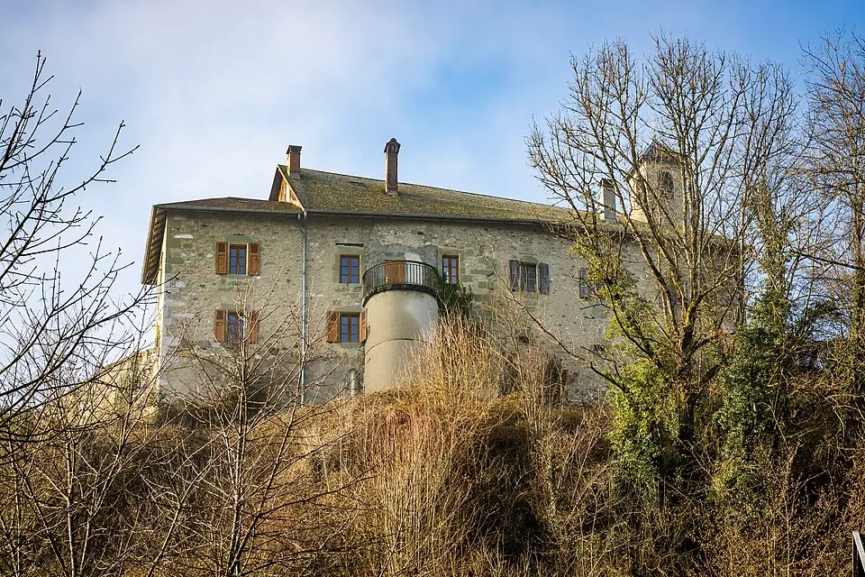 Image: Fabienli · CC BY-SA 4.0 Château de Montpon