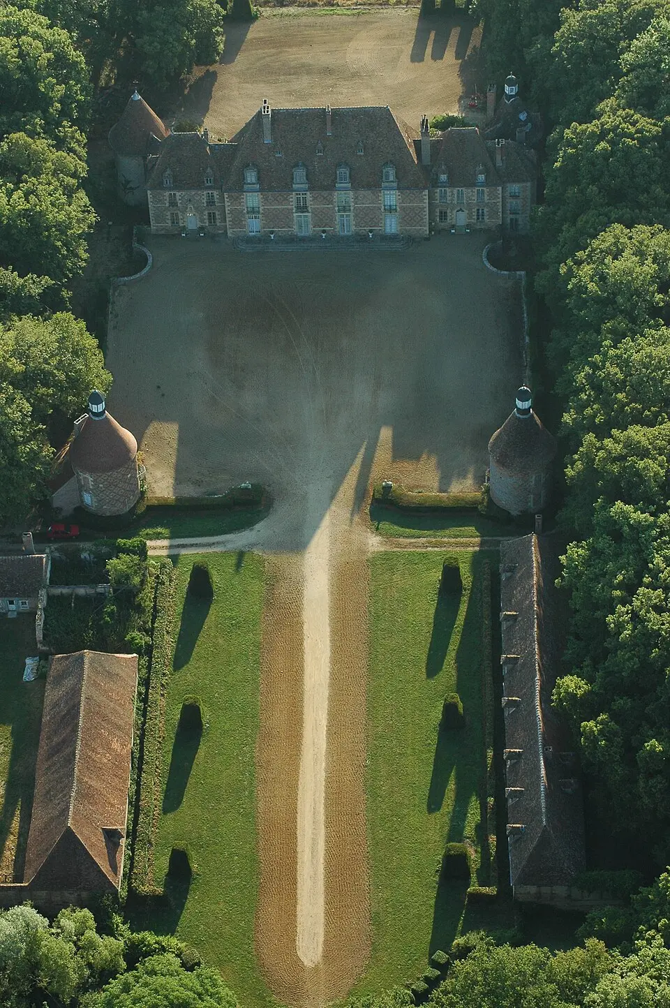 château de Pomay