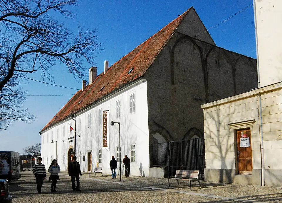 Immagine: GuentherZ · CC BY 3.0 Klášter klarisek ve Znojmě