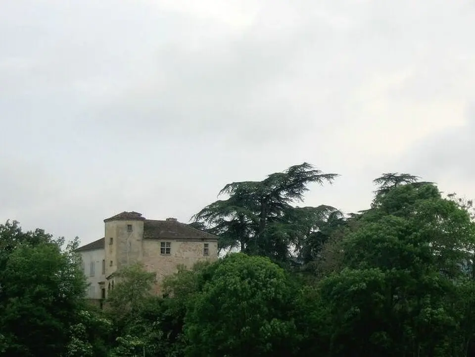 château de Latoue