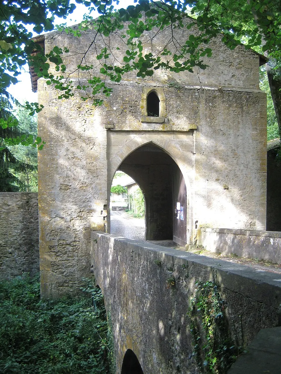 château de Tichémont