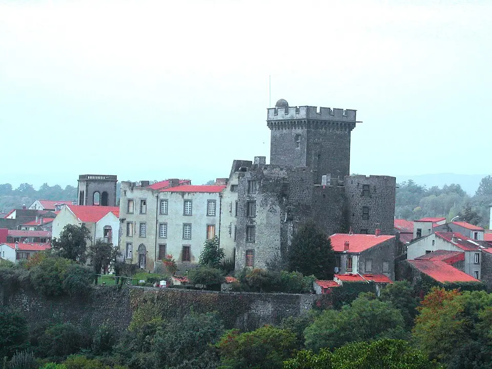 château de Châteaugay