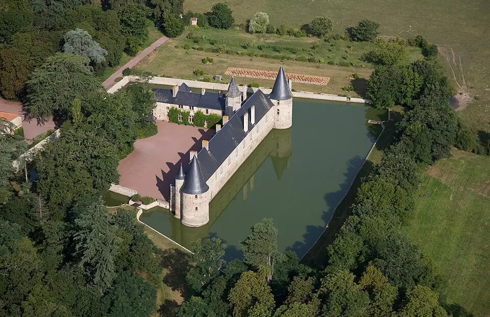 château de Maisontiers