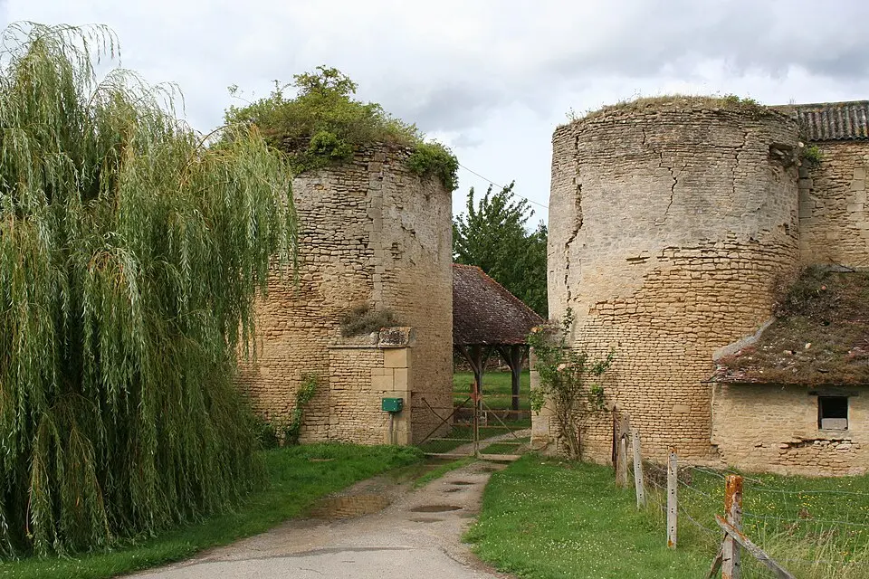 château de Courcy