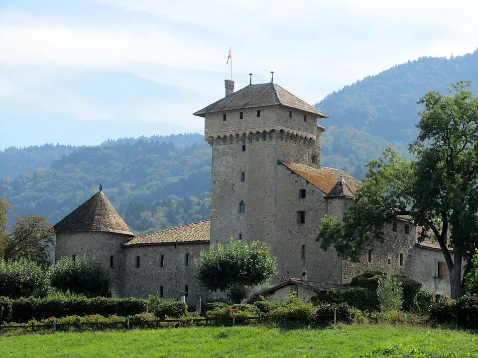 château d'Avully
