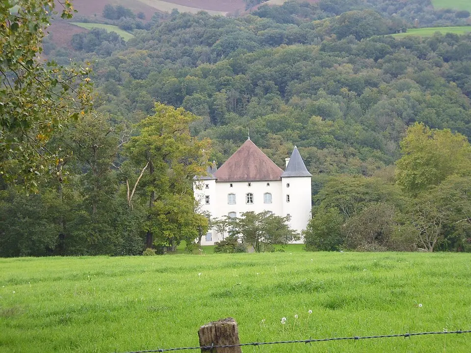 Image: Juliofsanguino · CC BY-SA 4.0 Château d'Etchaux