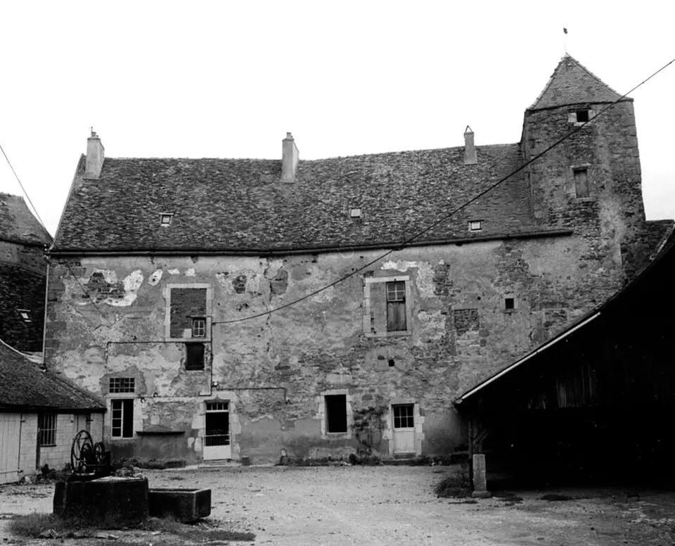 château de Courcelles-lès-Semur