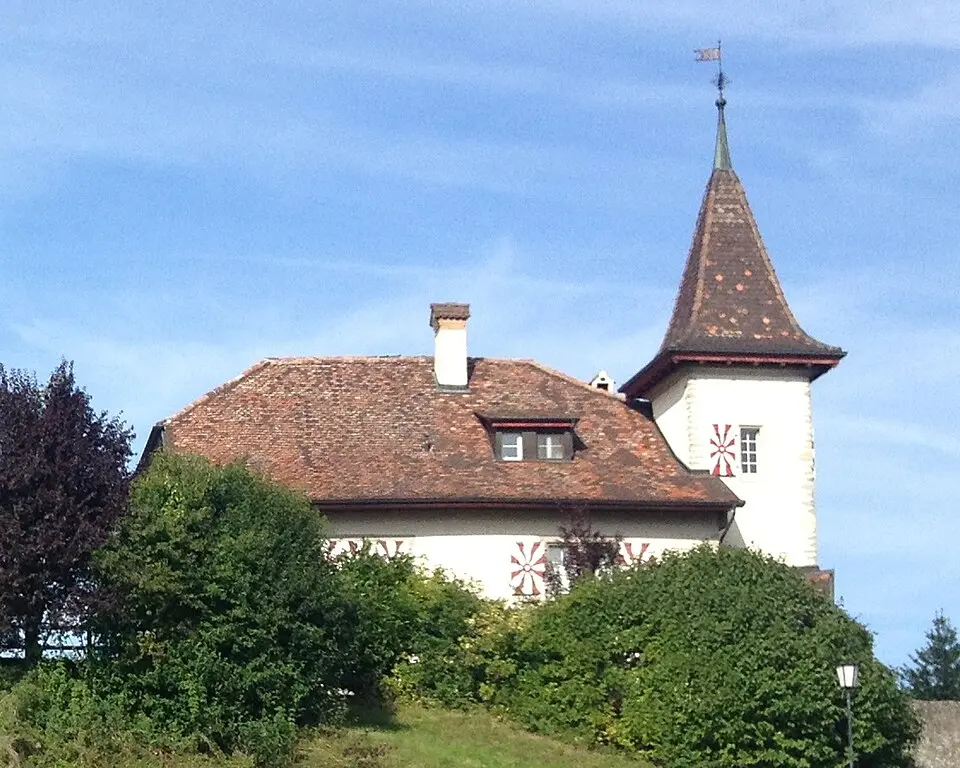 Ruins of the Château de Font and summer residence of the Bailiff of Font-Vuissens