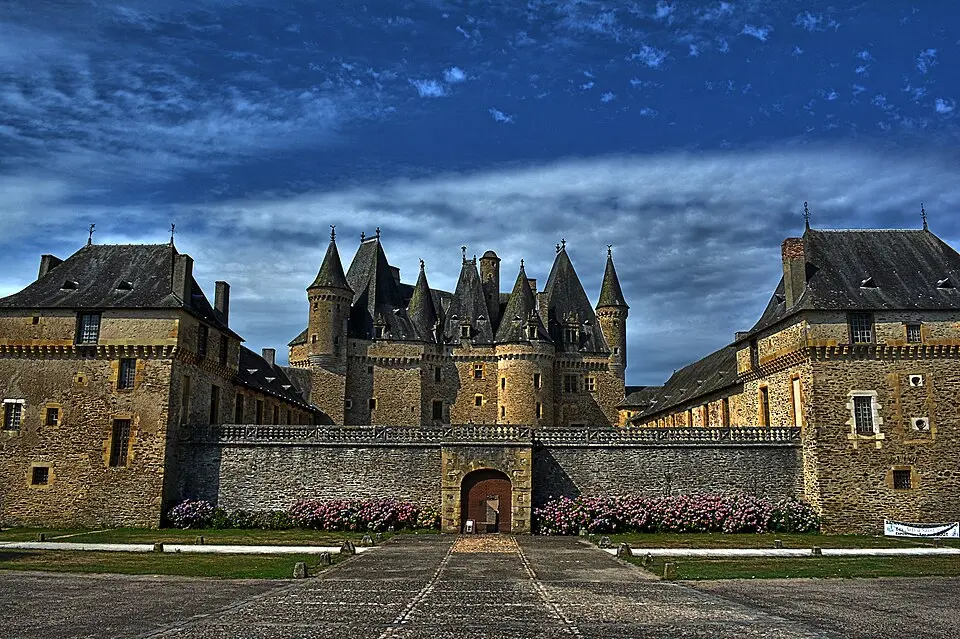 Obrázek: Darkhimmel · CC BY-SA 4.0 château de Jumilhac