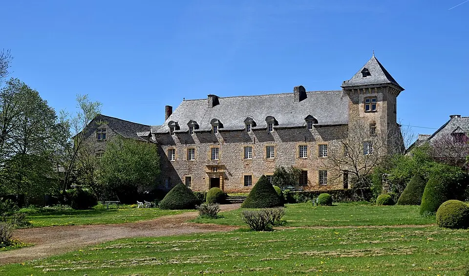 Obrázok: Krzysztof Golik · CC BY-SA 4.0 château de la Garde