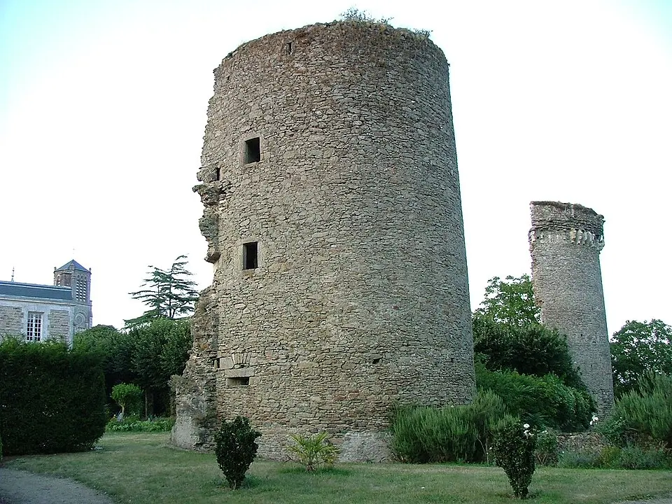 château ancien de La Garnache