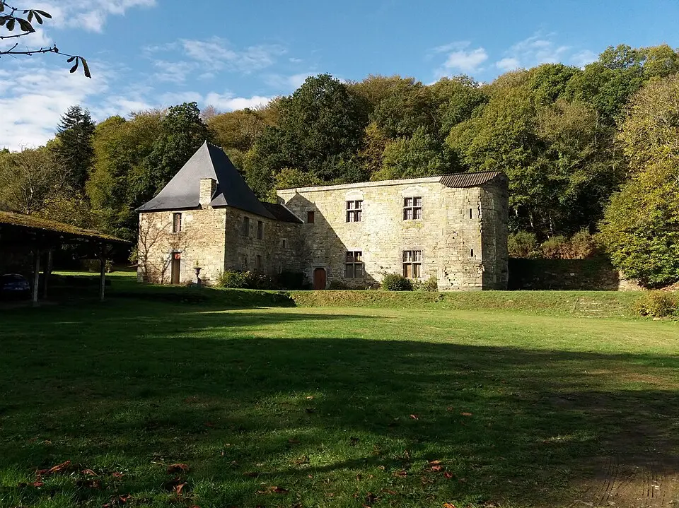 Obrázok: Arnaud Colon De Franciosi · CC BY-SA 4.0 château de La Roche-Guéhennec