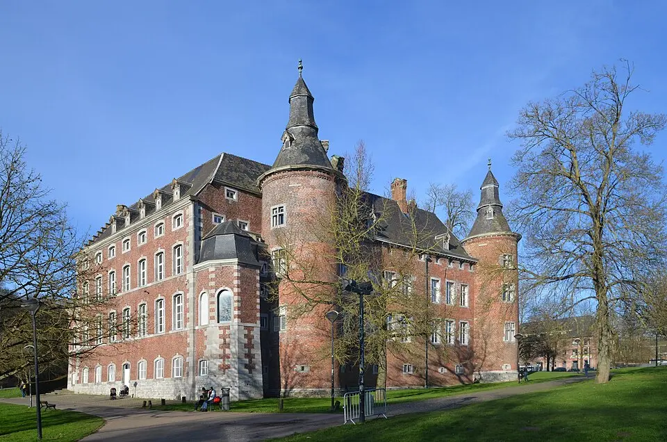Castle of Monceau-sur-Sambre