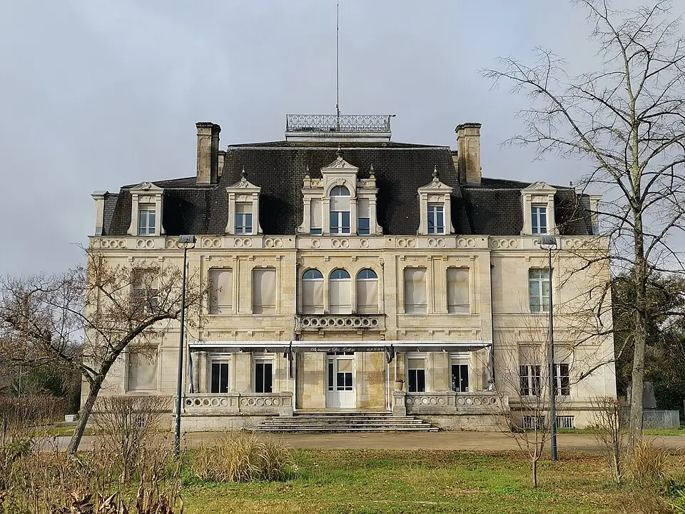 Obrázok: Aquilae · CC BY-SA 4.0 château des Griffons