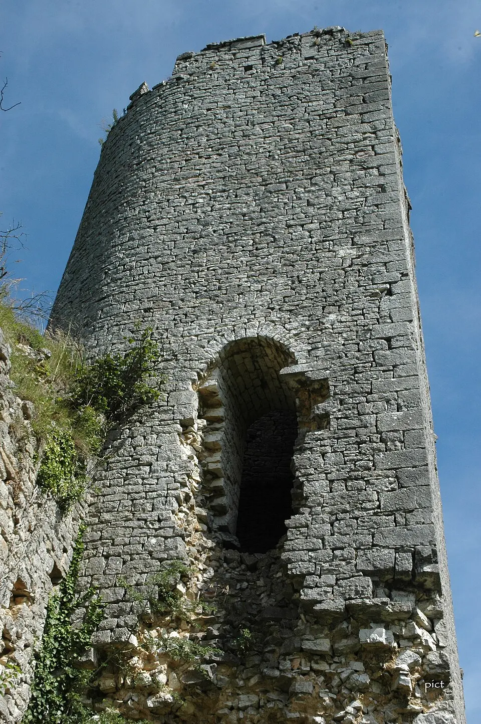 Bild: Pict01 · CC BY-SA 3.0 château de Jasseron