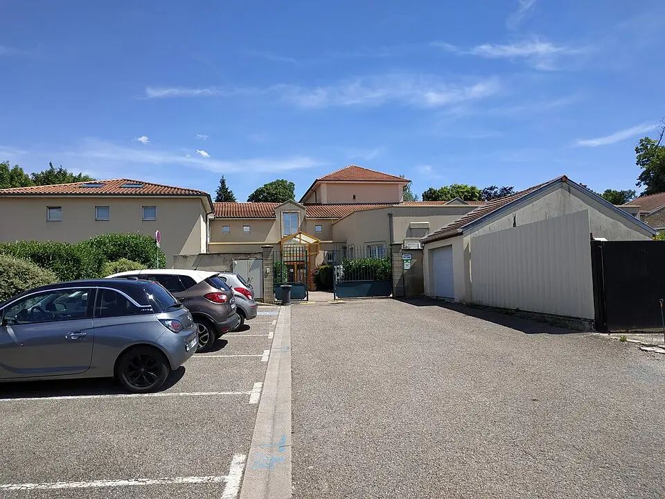 Slika: Ske · CC BY-SA 3.0 château Noirot