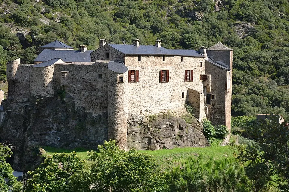 Slika: METGE Jean · CC BY-SA 4.0 château de Roquefère