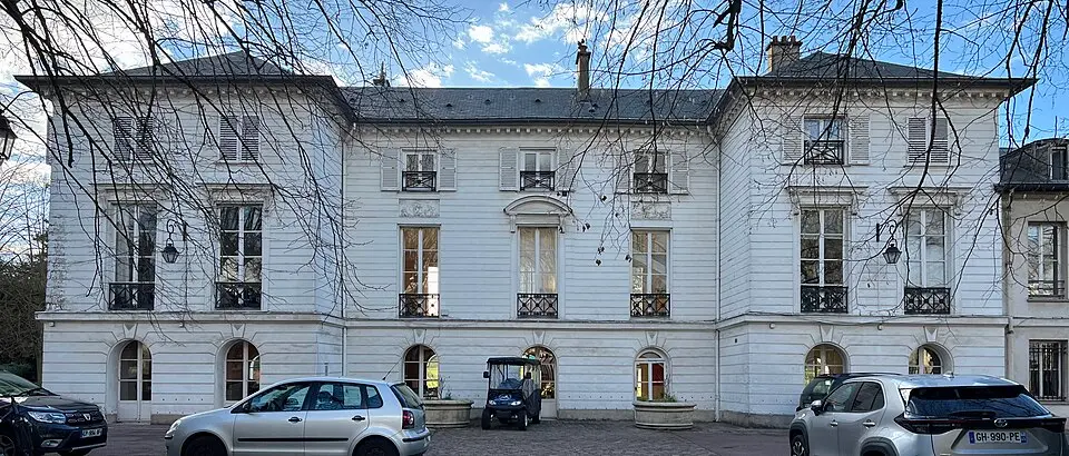château de la Petite Roseraie