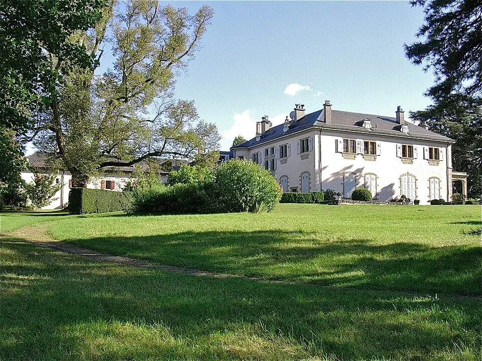 Château des Bois und Nebengebäude