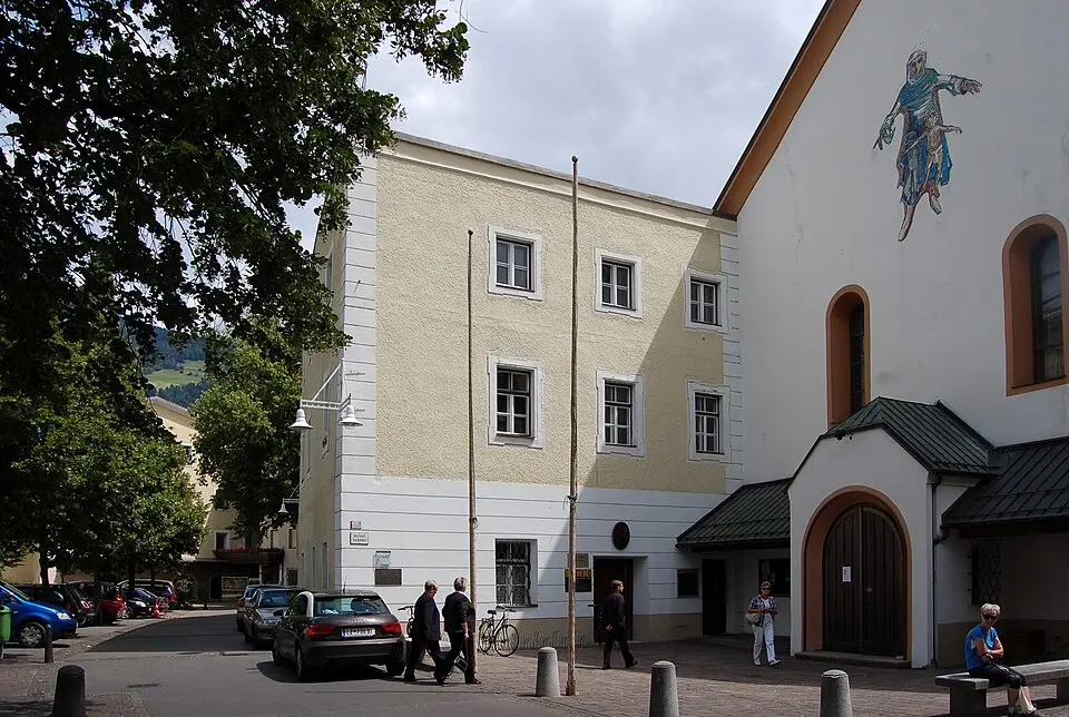 Bild: Michael Kranewitter · CC BY-SA 3.0 Franziskanerkloster Lienz