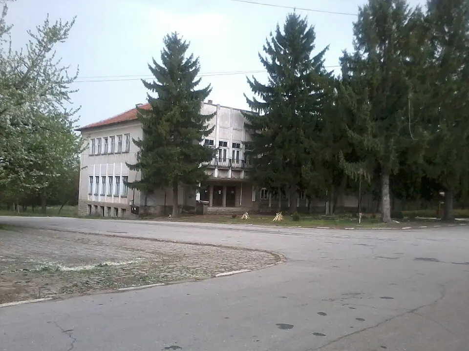 Червена могила