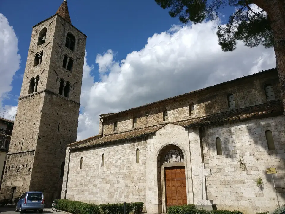 chiesa di Santa Maria Intervineas