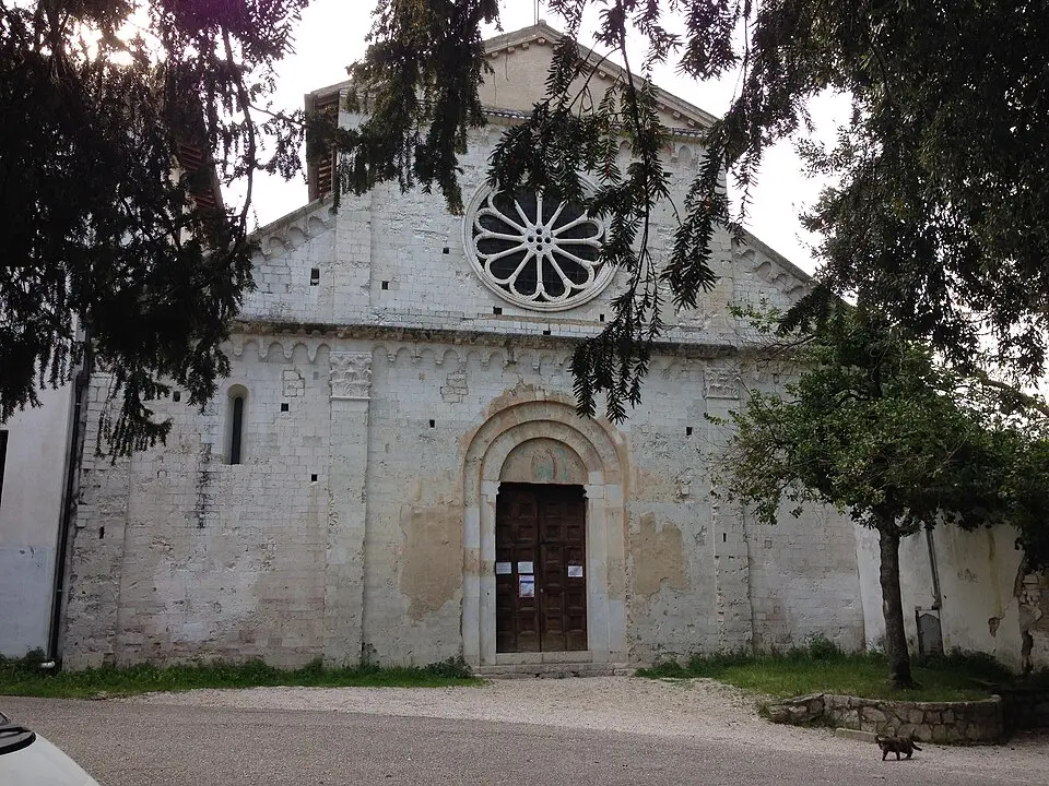 San Paolo inter vineas, Spoleto