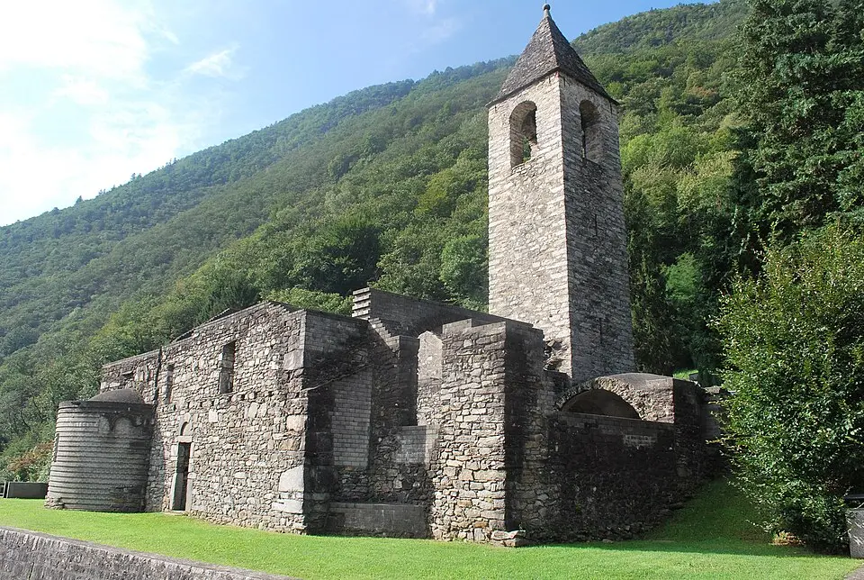 Ruine der Kirche San Giovanni Battista
