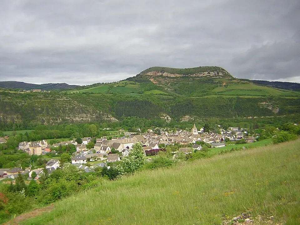 Bourgs-sur-Colagne