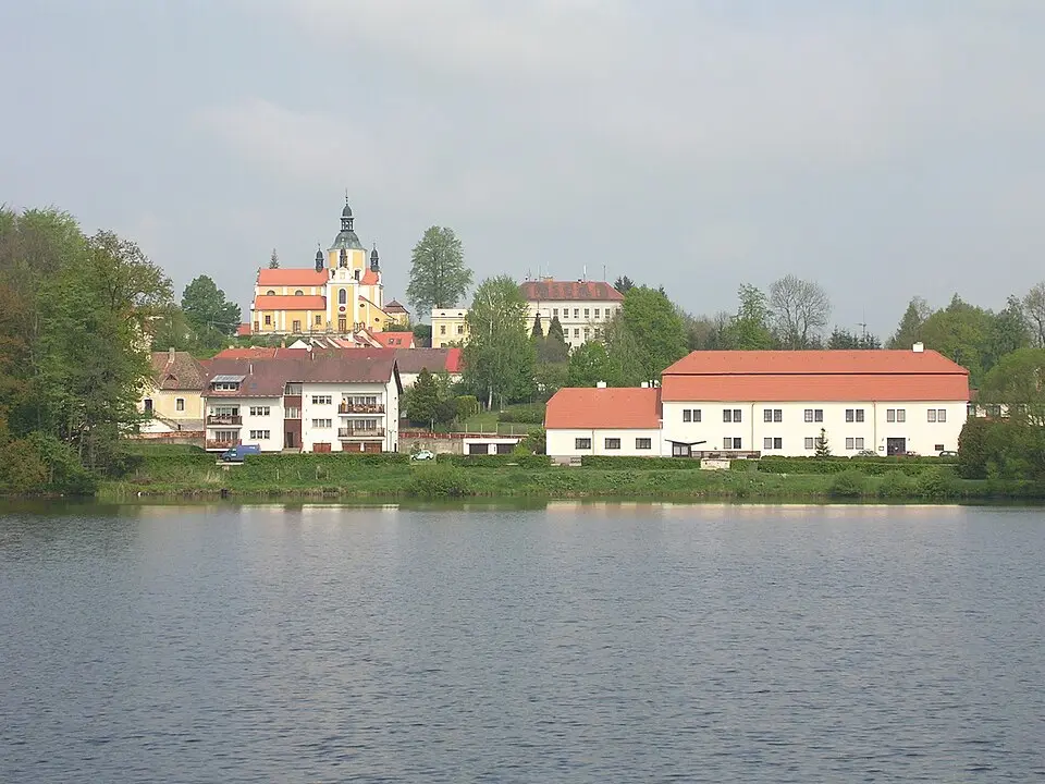 Immagine: cs:ŠJů · CC BY-SA 3.0 Chlum u Třeboně