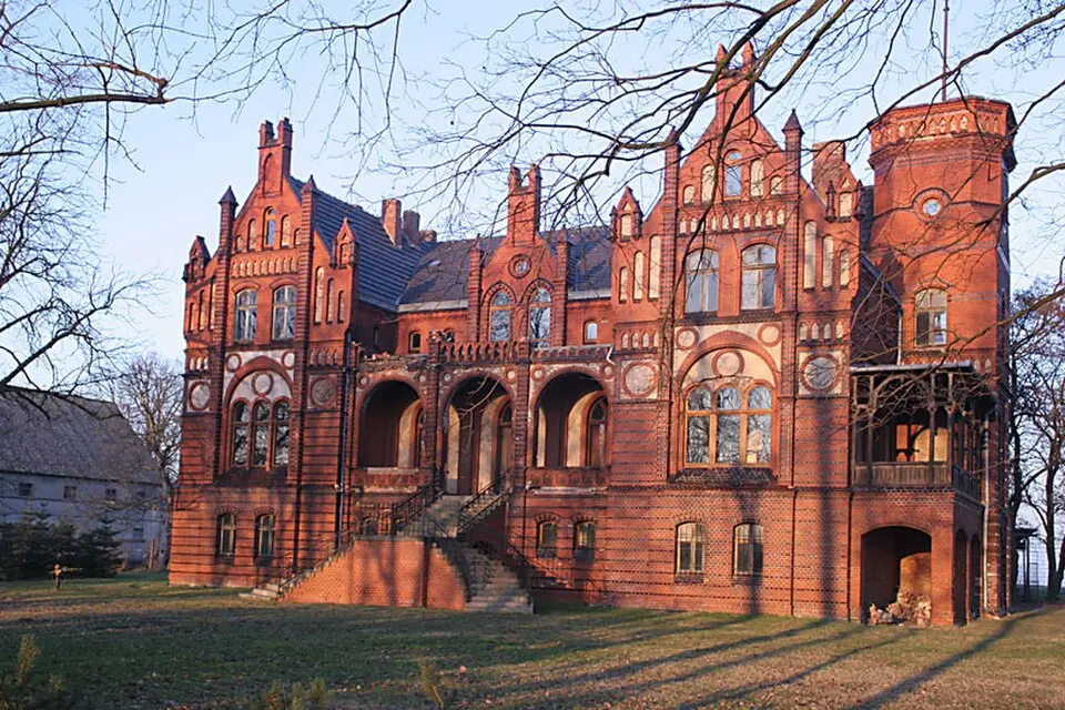 Pałac w Chorzeminie