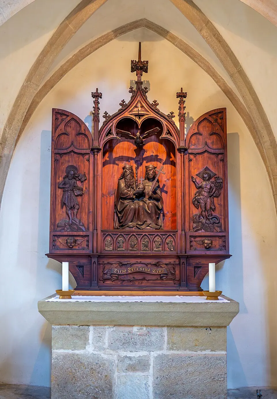 Image: Reinhold Möller Ermell · CC BY-SA 4.0 Franziskanerkirche