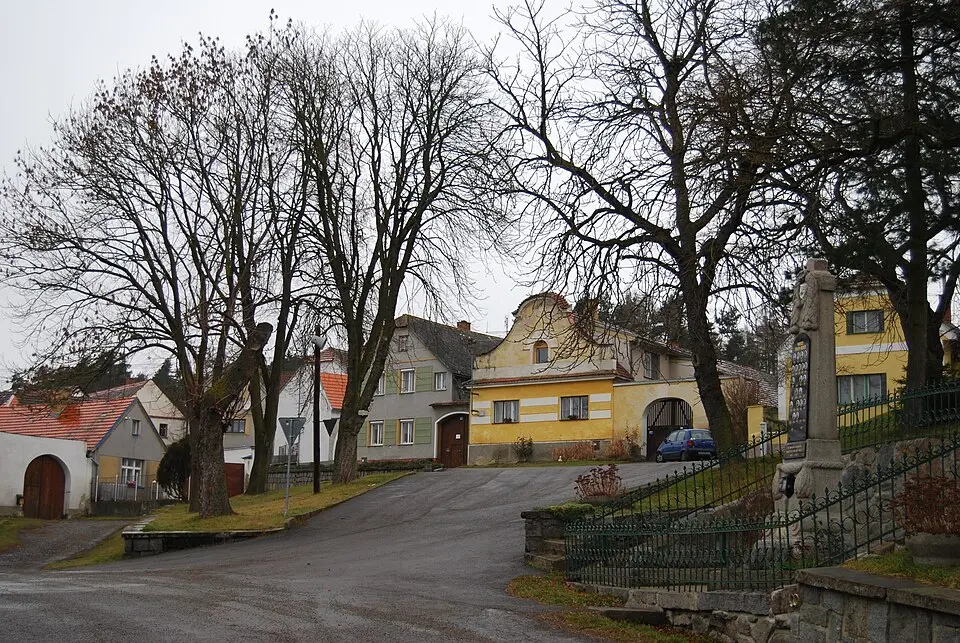 Chrášťovice