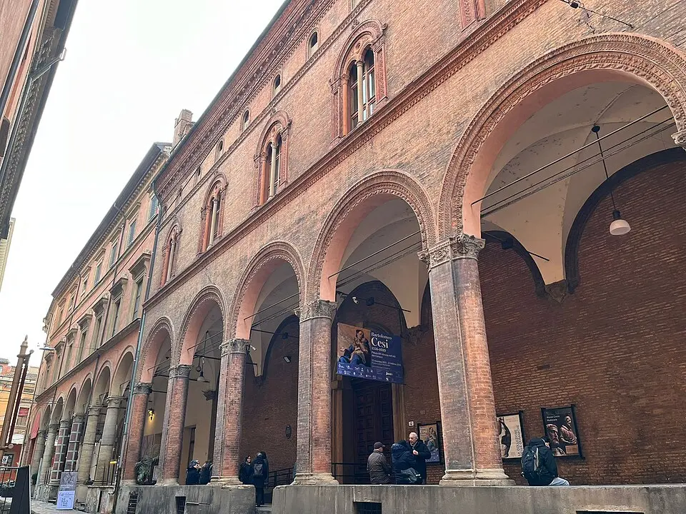 Palazzo Ghisilardi Fava