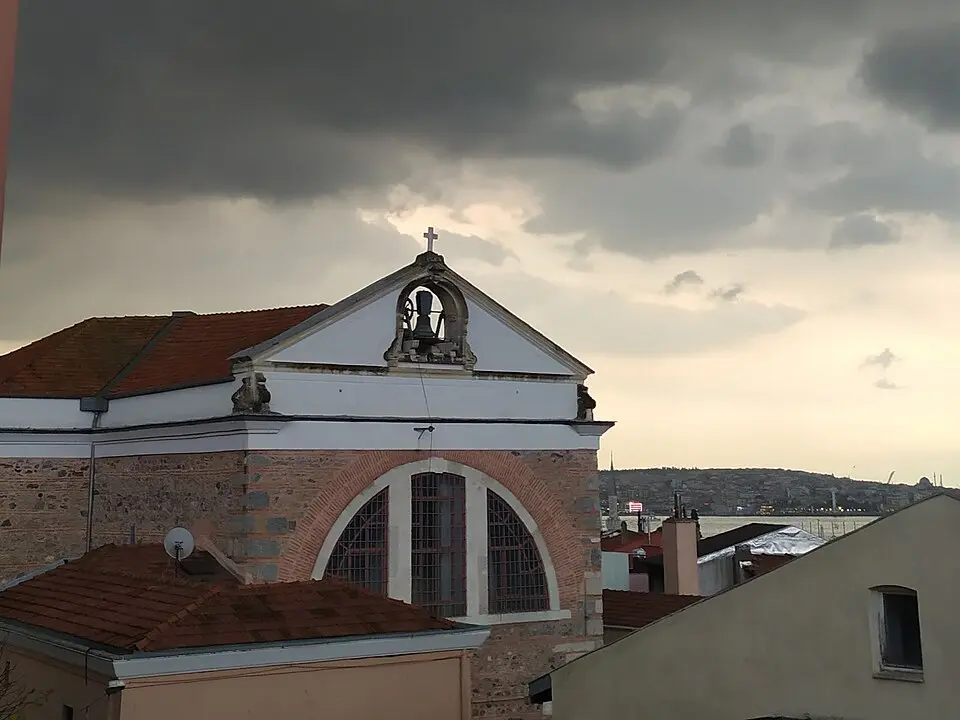 église Sainte-Mère-de-Dieu de Beşiktaş