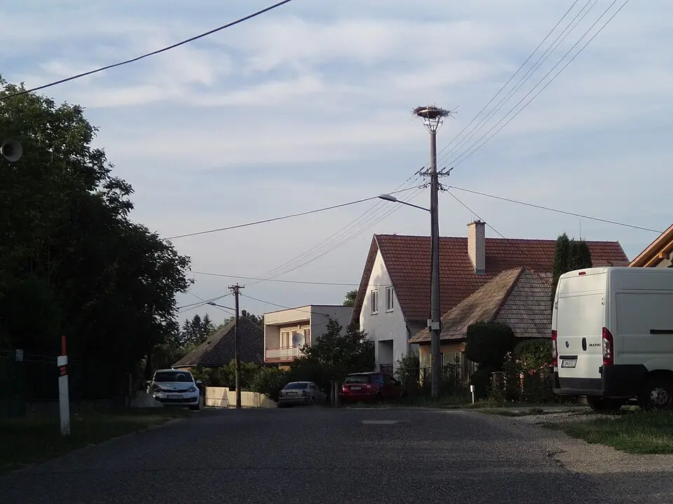 Kistompa