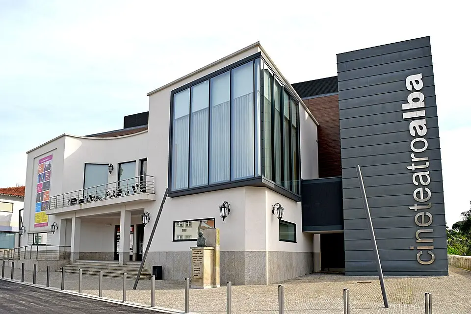 Cine-Teatro de Albergaria-a-Velha