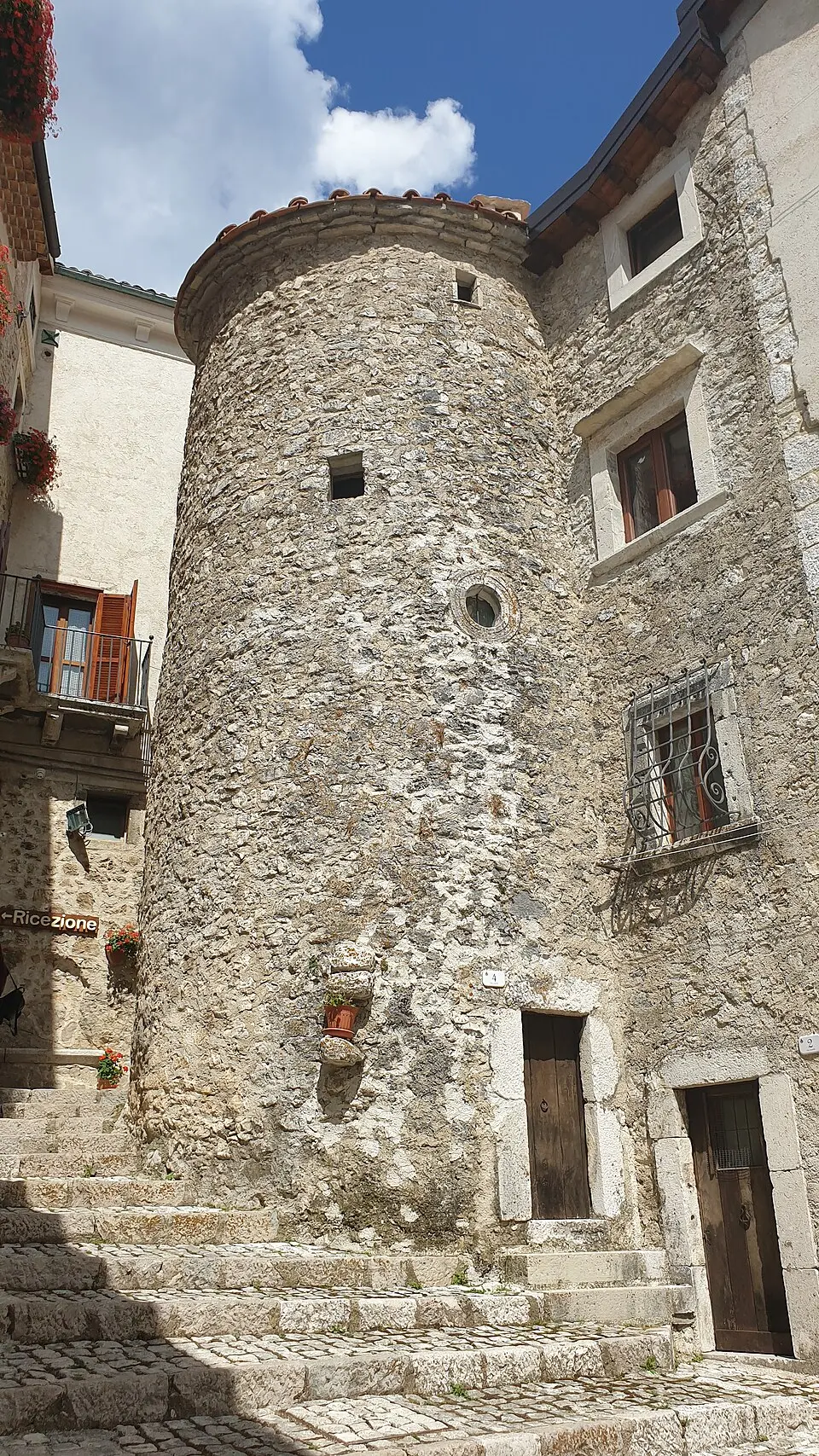 torre cilindrica