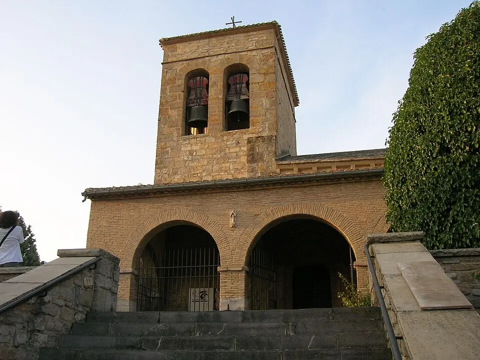 Obrázok: José Antonio Gil Martínez from Vigo, Spain · CC BY 2.0 Cizur Menor
