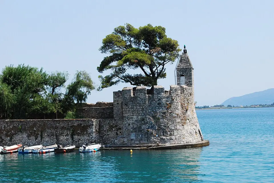 Φάρος Ναυπάκτου