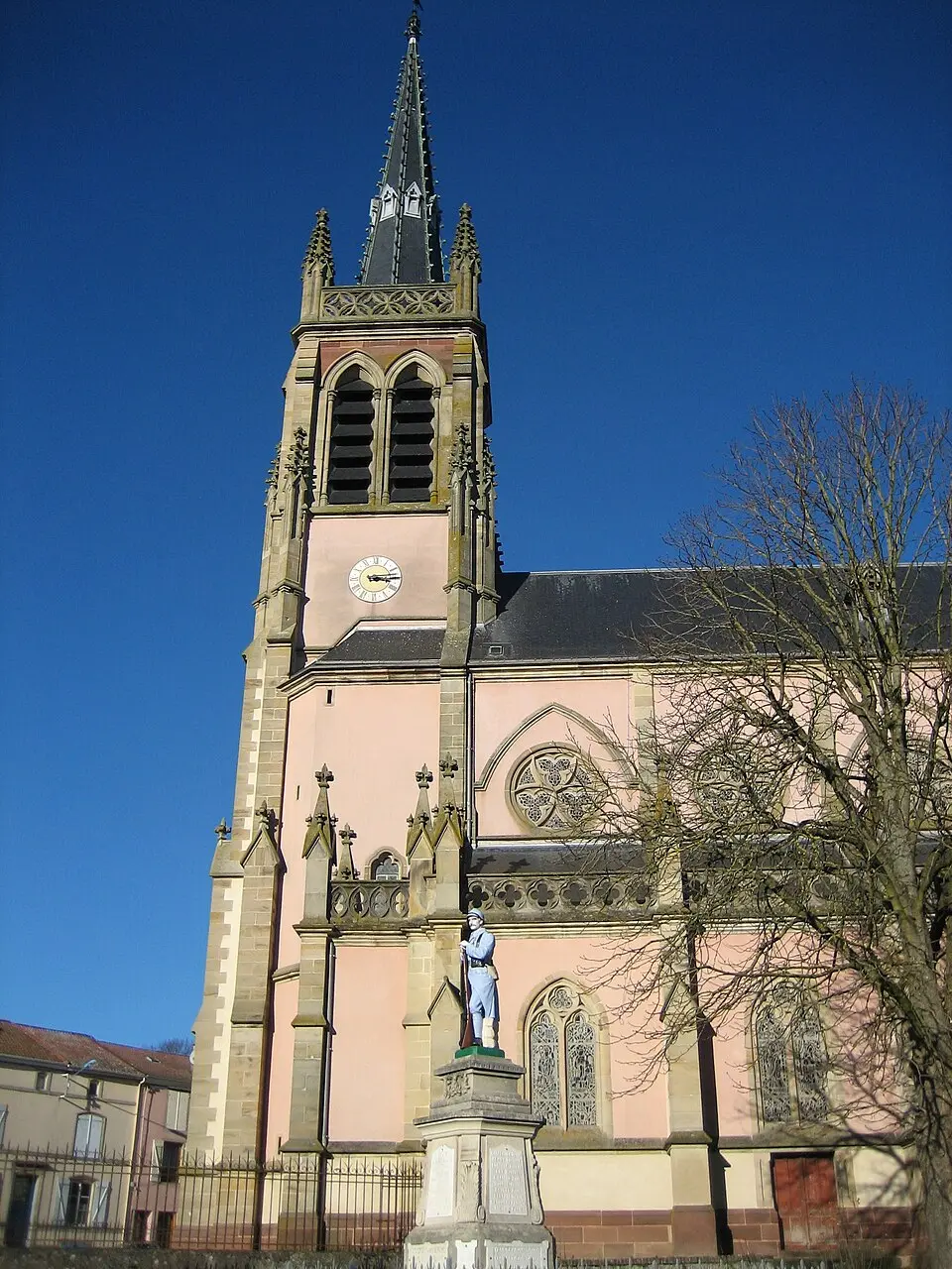Nahral: Raphdvoj~commonswiki · CC BY-SA 3.0 Mattaincourt