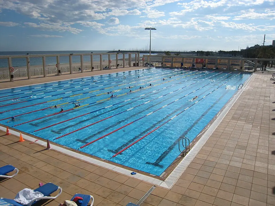 Image: Sergiportero · Public domain Centre Natació Mataró