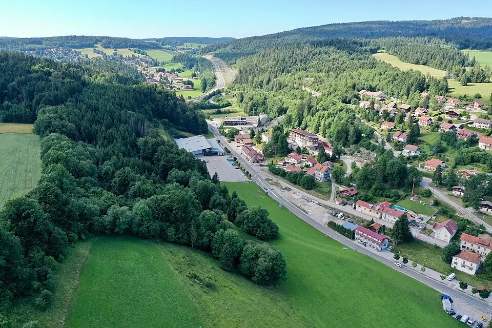 Image: Lothur · CC0 col de Jougne